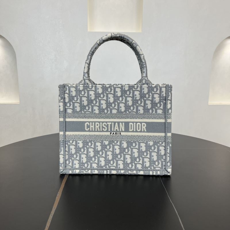chr1st1an D10r shopping bags